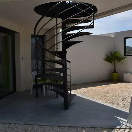 Cassis Lodges *